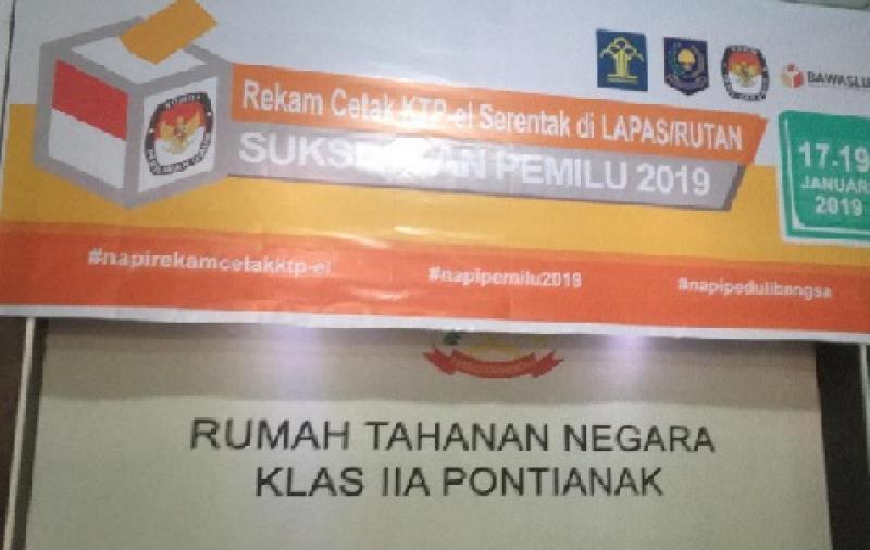 https://disdukcapil.pontianak.go.id/public/uploads/images/posts/mPosts_8130656770_jebol_rutan.lapas_17.19_januari.jpg