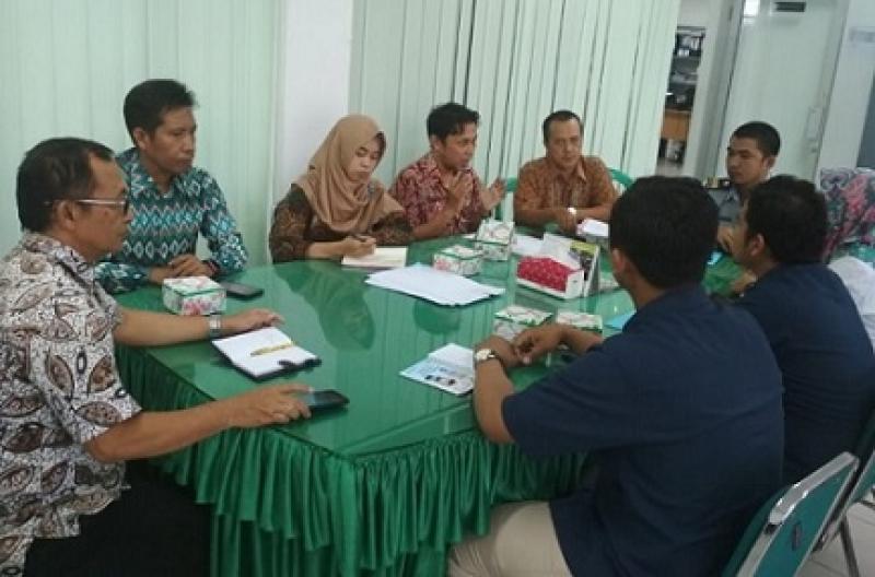 https://disdukcapil.pontianak.go.id/public/uploads/images/posts/mPosts_9257300439_rapat_BPJS.BPN.Imigrasi_25042019.jpg